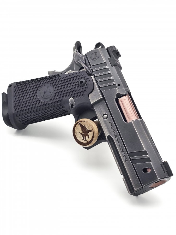 Nighthawk Custom, Treasurer, Commander Double Stack, 9mm, 3.8