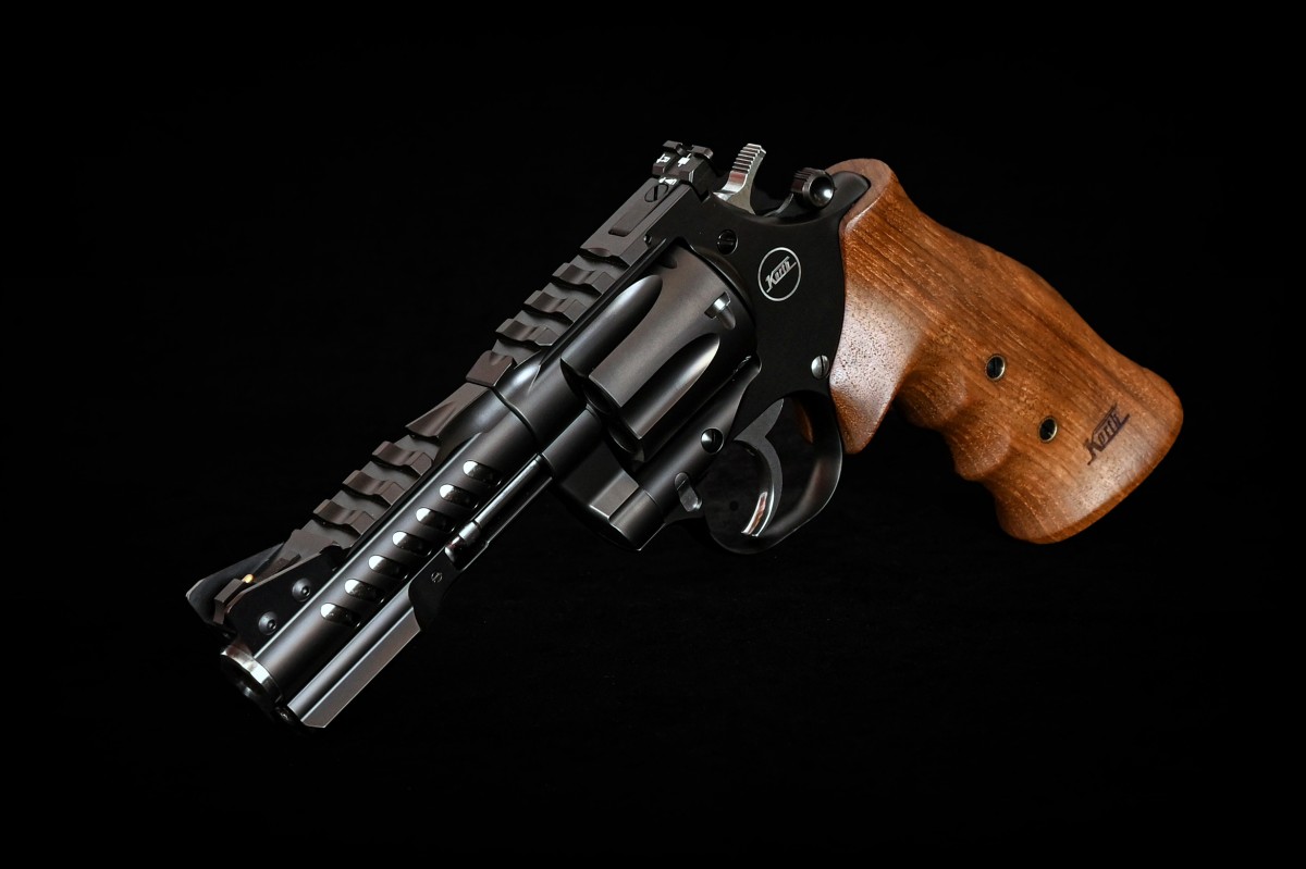 Nighthawk Custom, KORTH, Ranger, .357mag & 9mm Revolver with 4