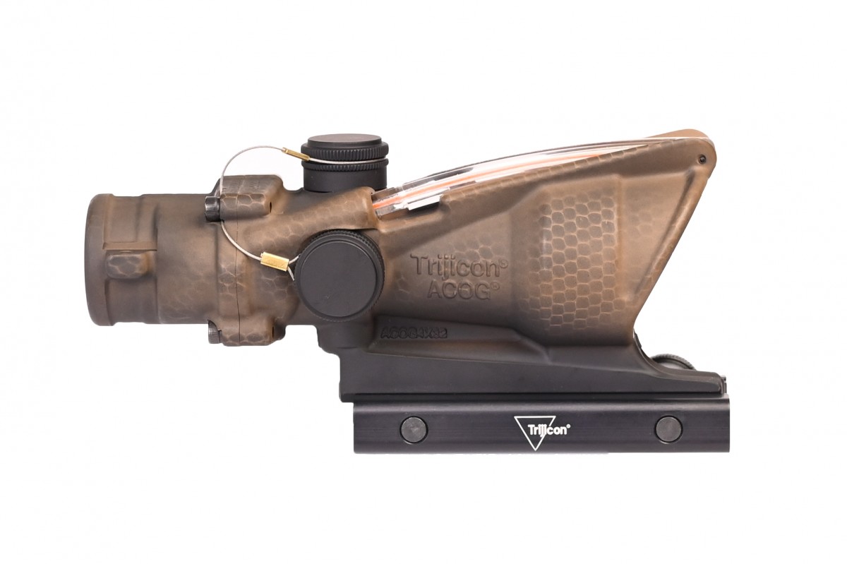 Trijicon, ACOG, 4X32, Red Chevron Reticle, Includes Flattop Mount ...