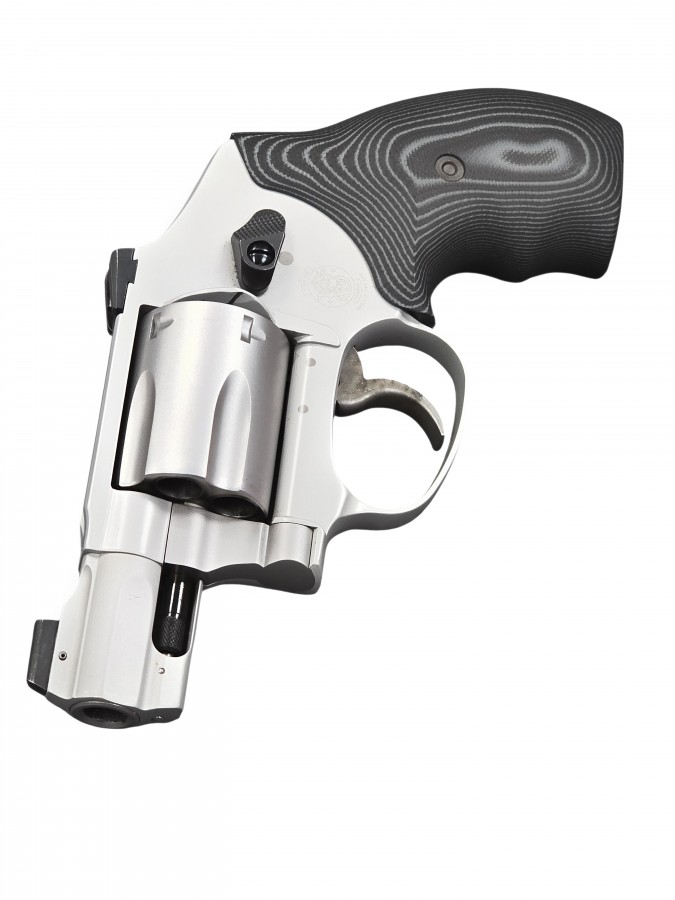 Pre-Owned, Smith & Wesson, 642-UC .38 Special Revolver, 5 rd, 1.875 ...