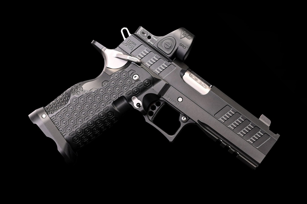 Jacob Pro Incon Jacob Grey HEX PRO Double Stack 2011 9mm Pistol with 4.6” Chunk Ported ...